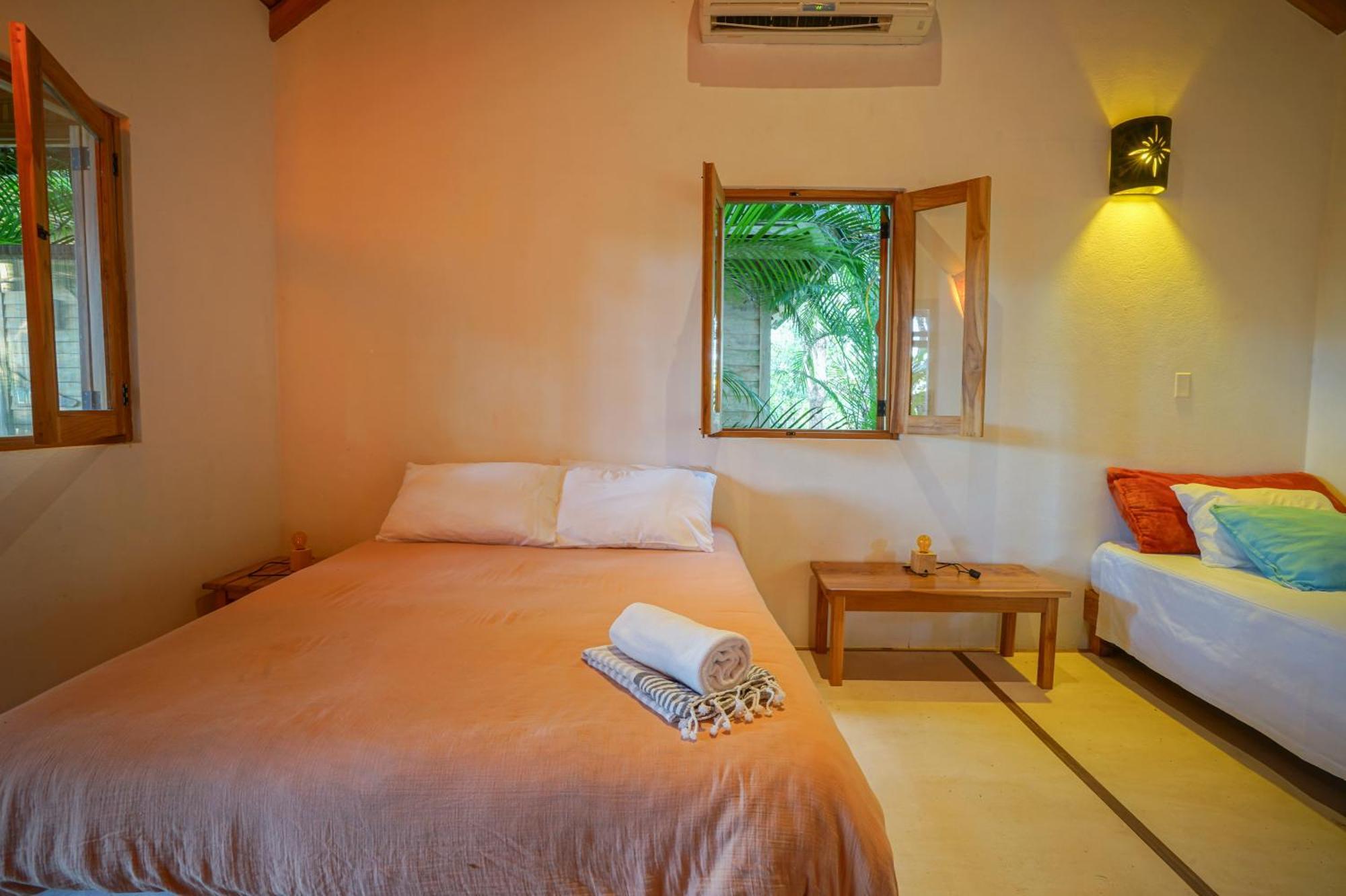 Calamocha Lodge Playa Santa Teresa  Екстер'єр фото