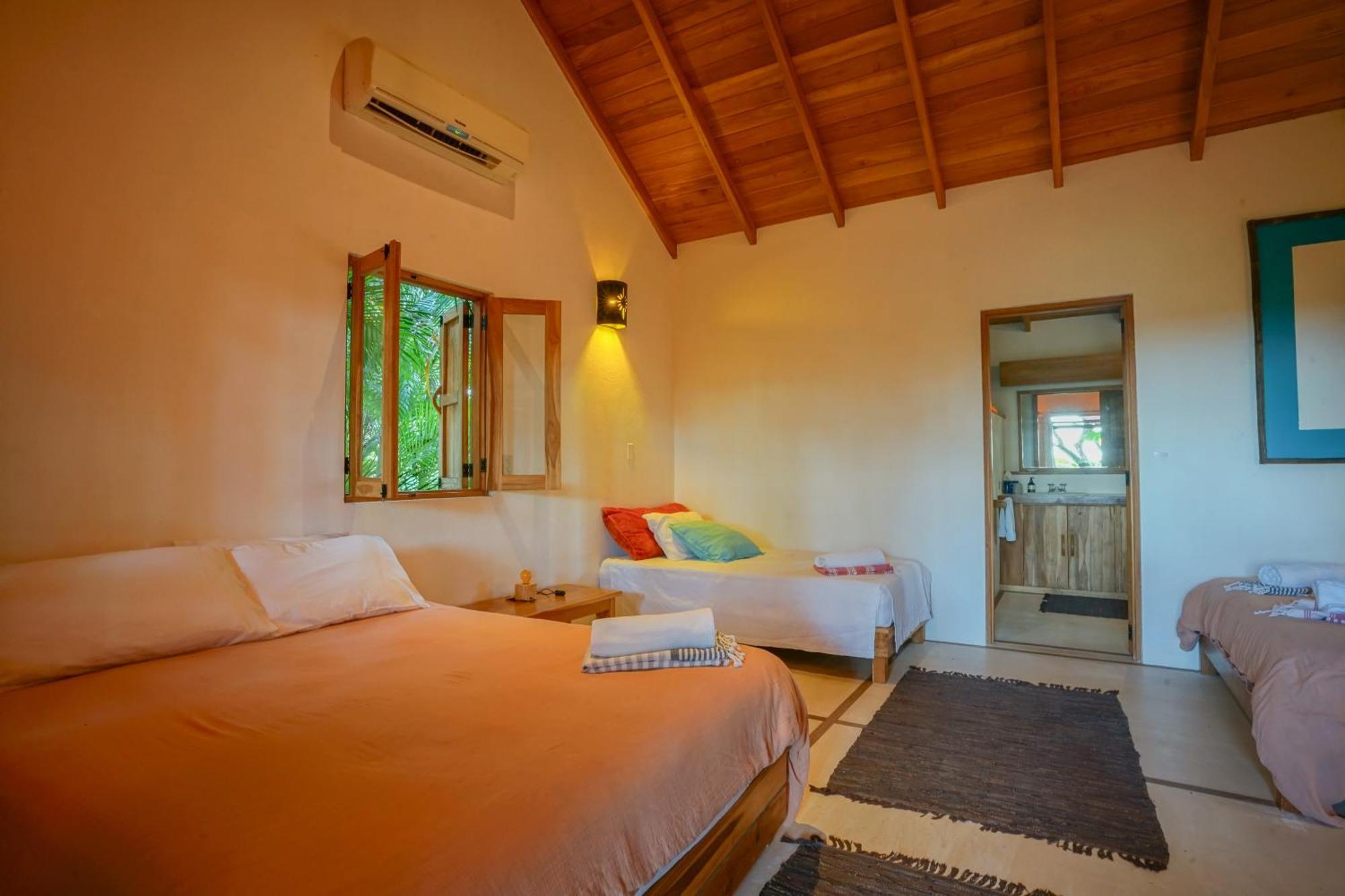 Calamocha Lodge Playa Santa Teresa  Екстер'єр фото